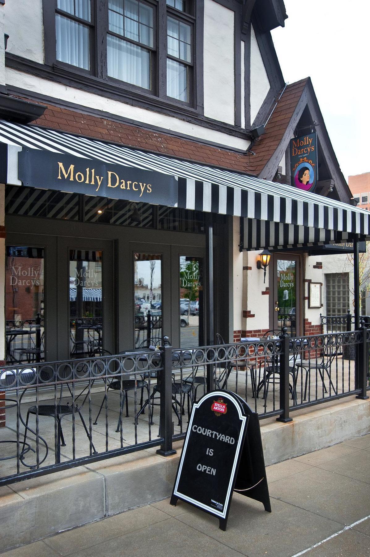 Seven Gables Inn, St Louis West, A Tribute Portfolio Hotel Clayton Exterior photo